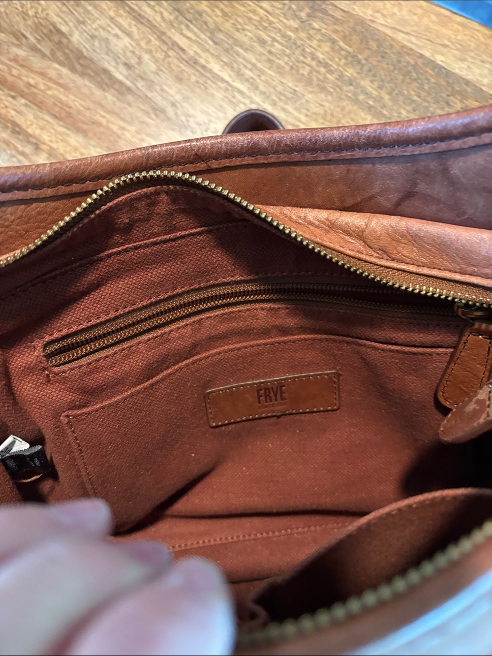 Frye Chestnut Brown Leather Shoulder Crossbody - Picture 5 of 12